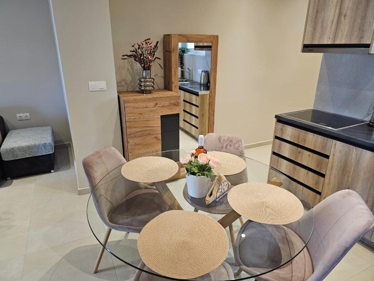 Agora Luxury Apartment 3 Loutráki Buitenkant foto