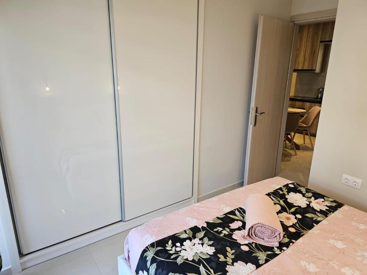 Agora Luxury Apartment 3 Loutráki Buitenkant foto